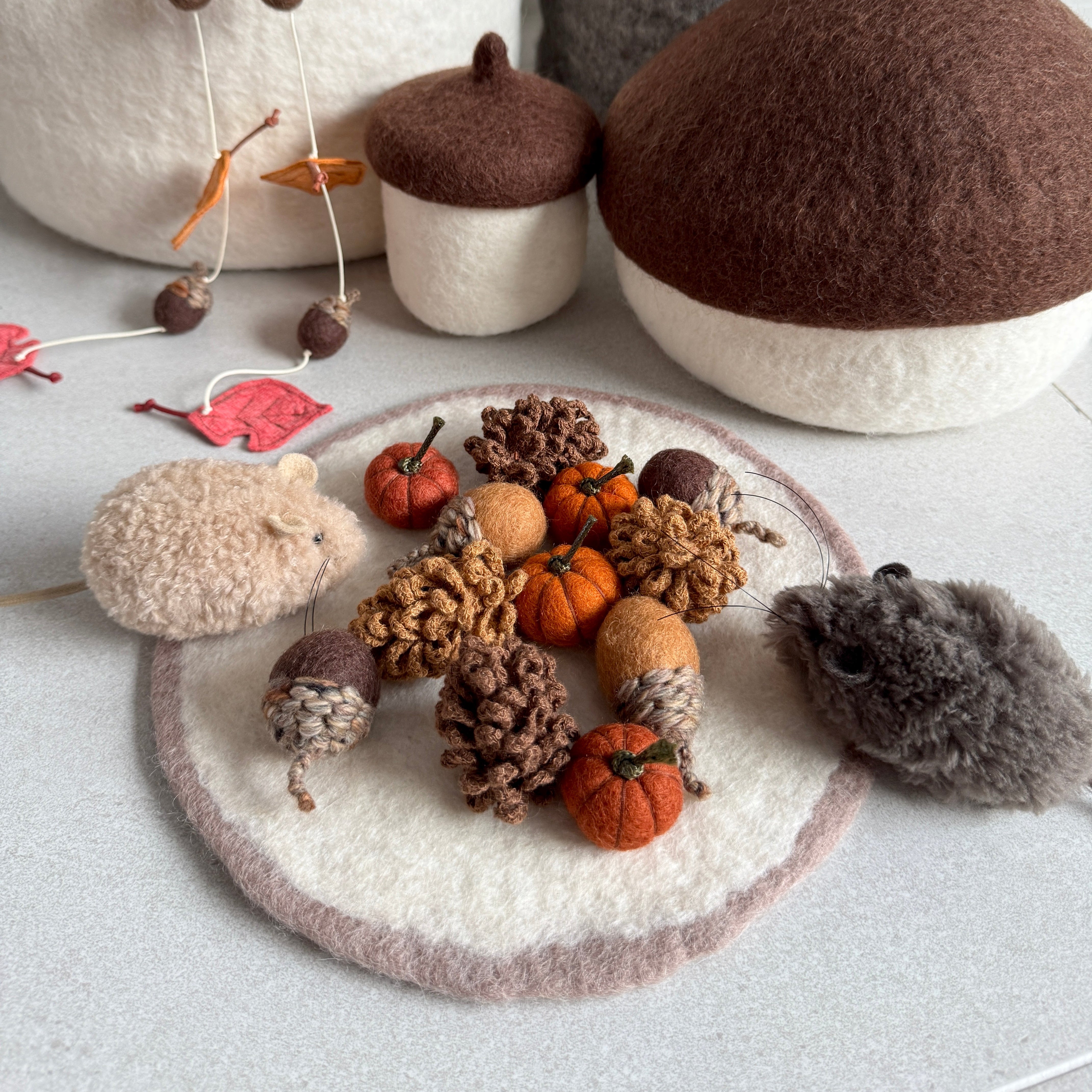 Pine Cone (Set of 3)