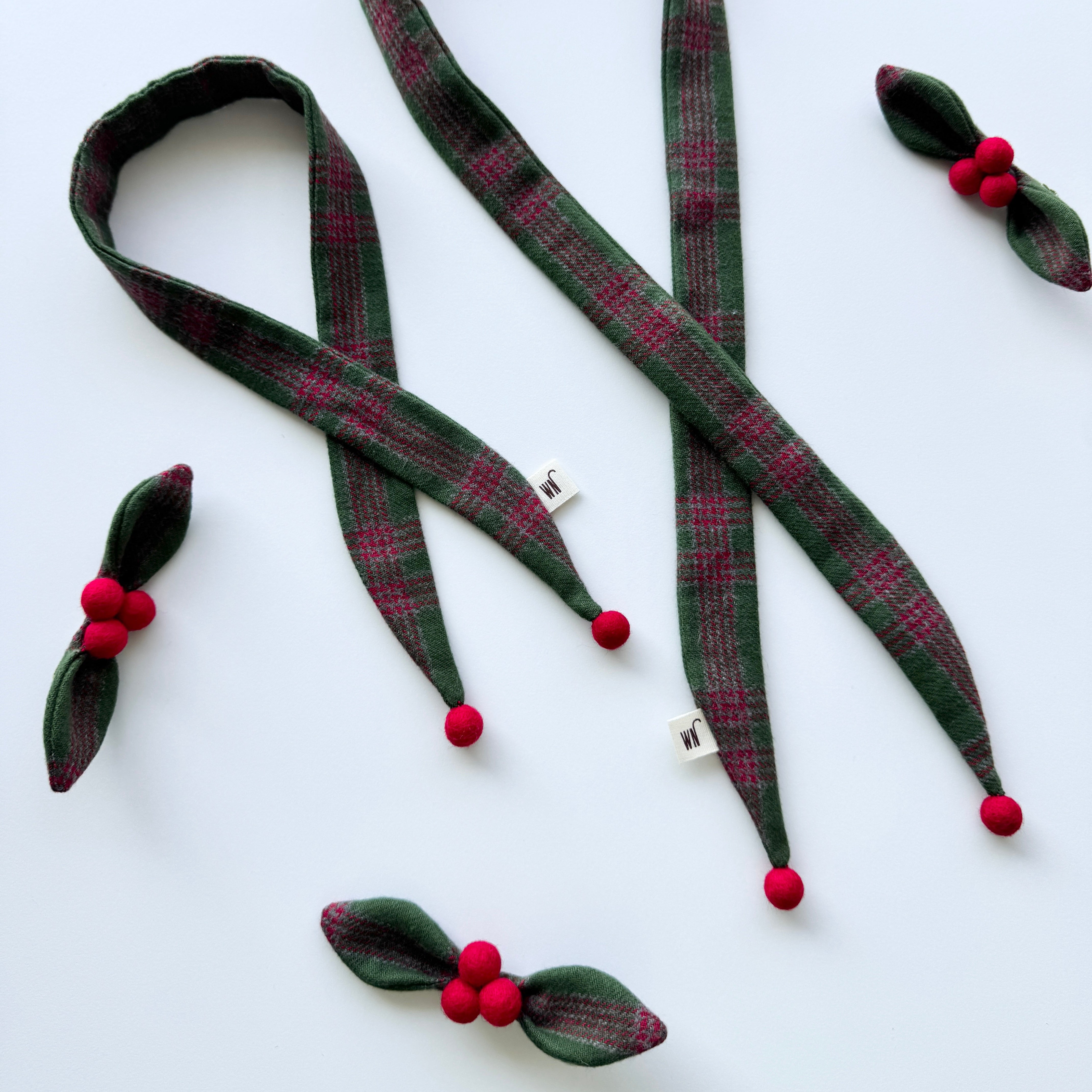 Holly Scarf (pre-order)