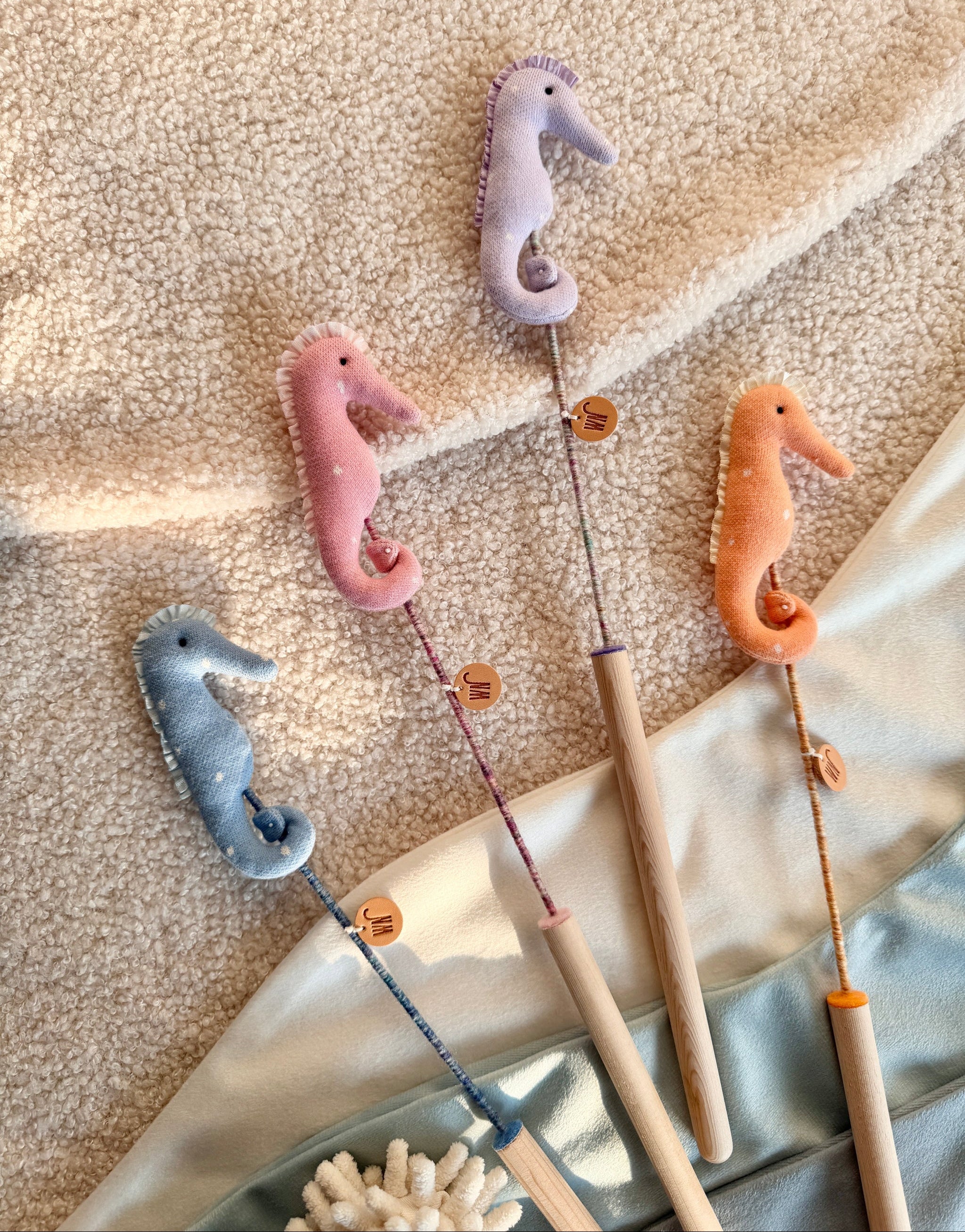 Mini Seahorse Wand