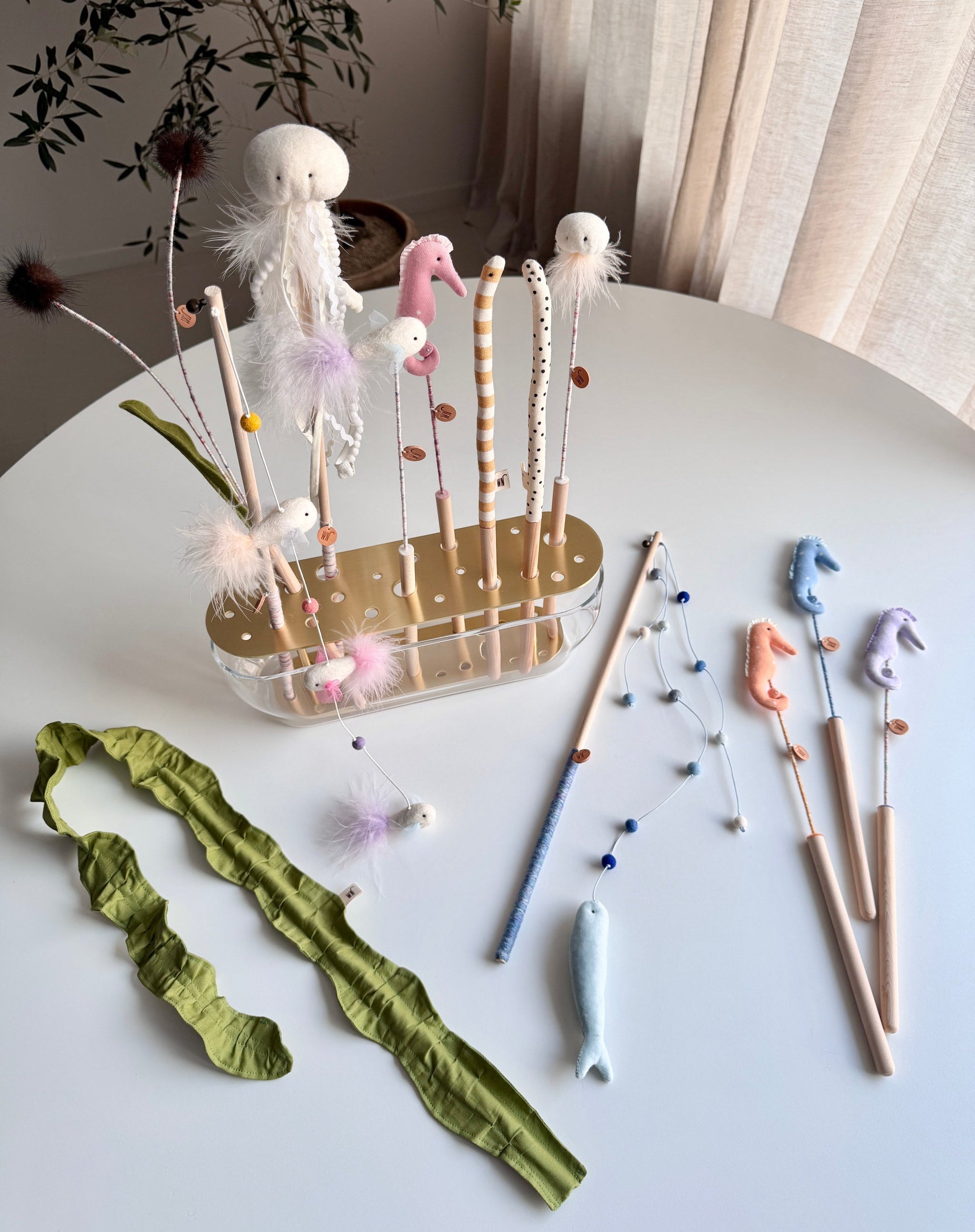 Mini Seahorse Wand